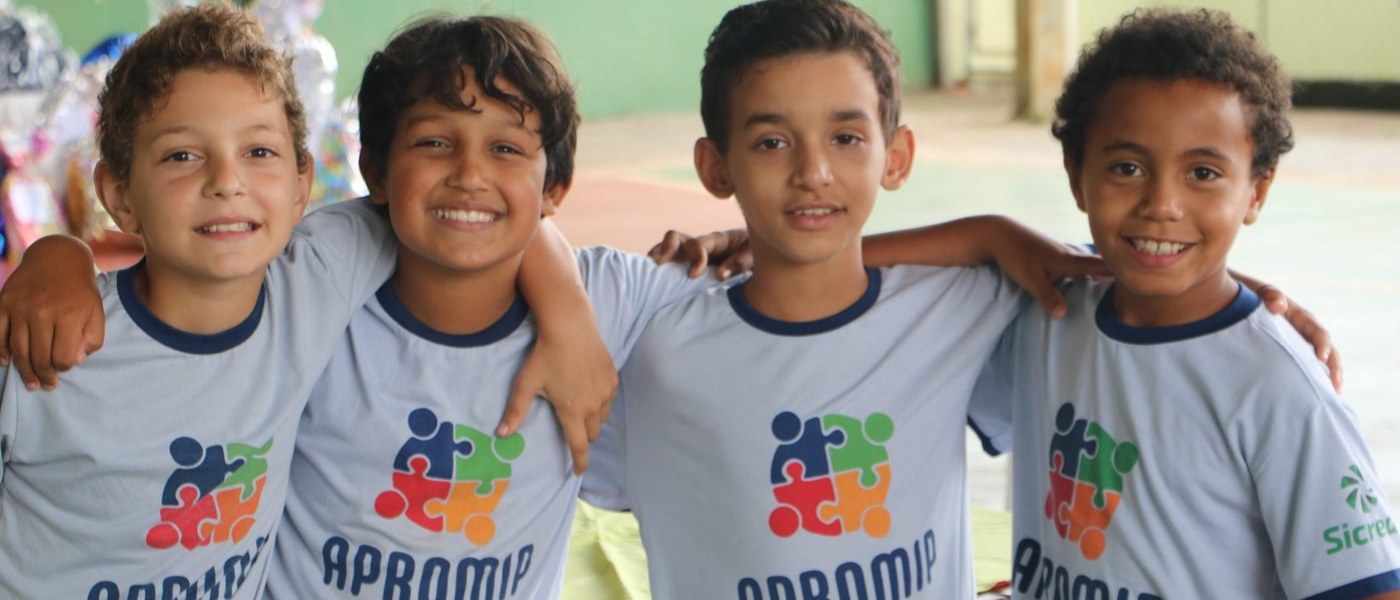 Crianças da APROMIP